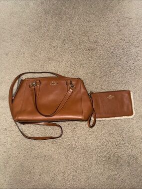 Coach Tan Leather Shoulder Bag with Matching Pouch
